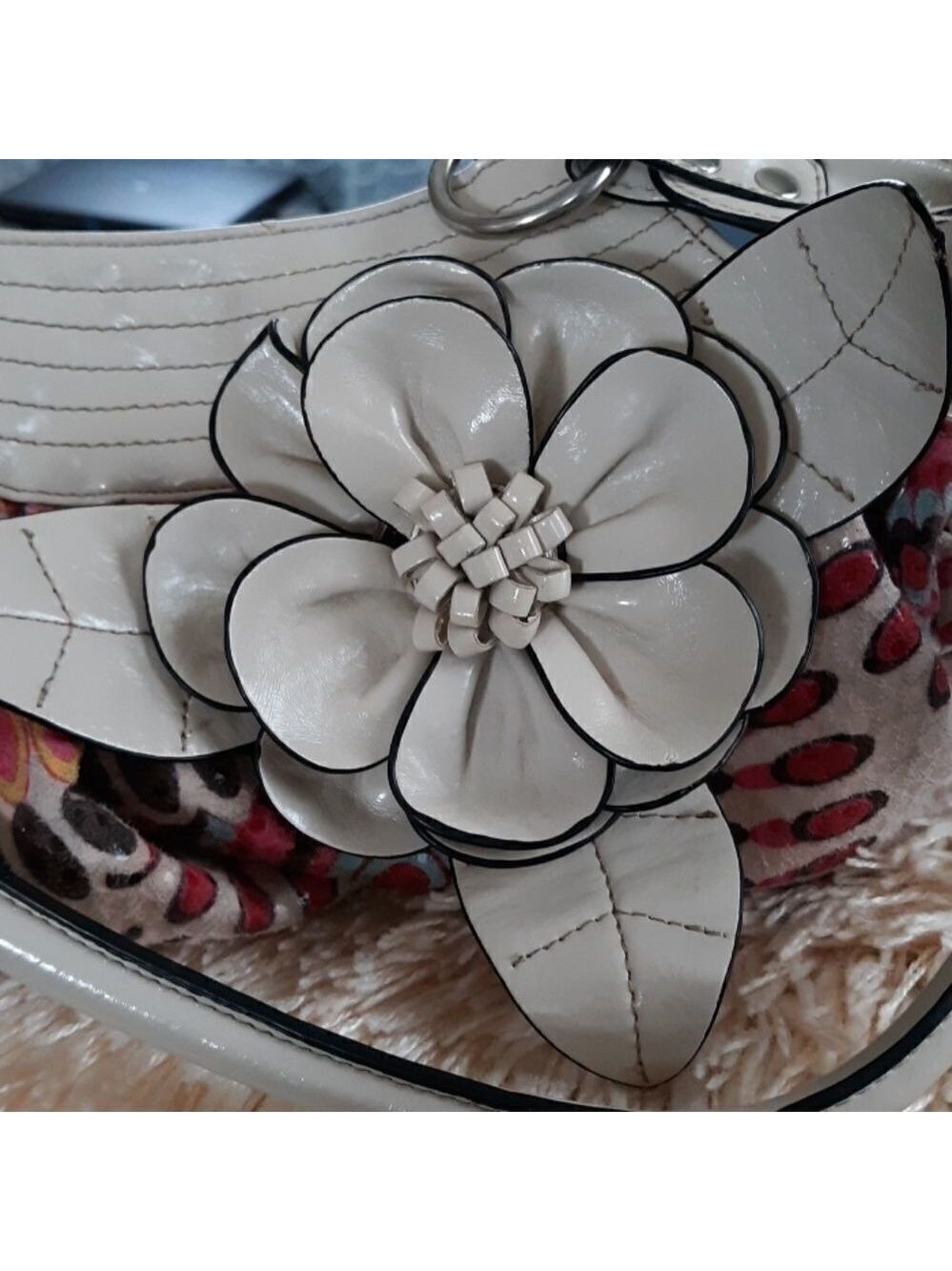 Call it spring purse - Picture 8 of 8